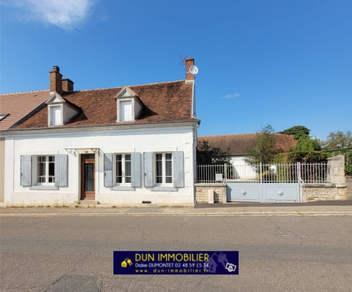 EXCLUSIF, AINAY-LE-CHATEAU, Maison avec garages et jardin